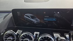 2019 (19) MERCEDES-BENZ B CLASS B200d AMG Line Premium 5dr Auto 5438451