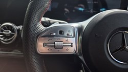 2019 (19) MERCEDES-BENZ B CLASS B200d AMG Line Premium 5dr Auto 5438440