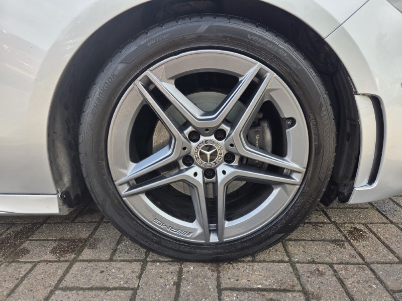 2019 (19) MERCEDES-BENZ B CLASS B200d AMG Line Premium 5dr Auto 5438409