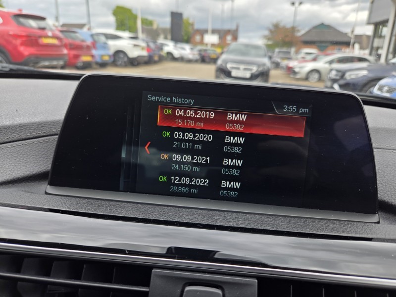 2017 (67) BMW 3 SERIES 320i Sport 4dr 5438207