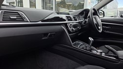 2017 (67) BMW 3 SERIES 320i Sport 4dr 5438194