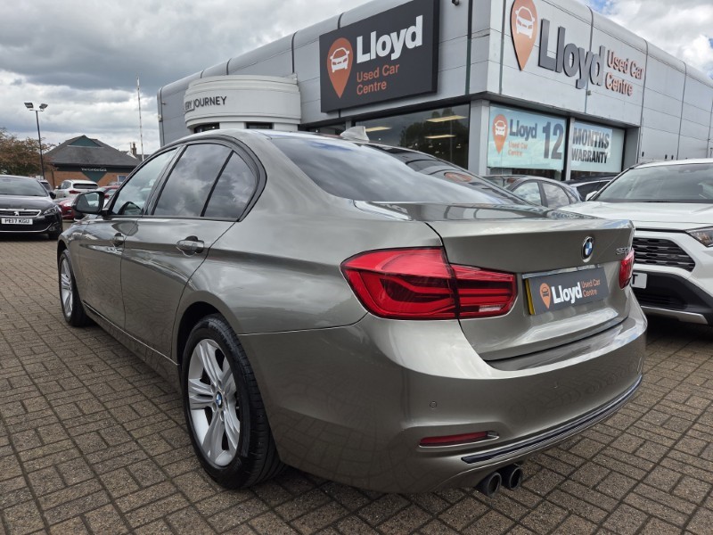 2017 (67) BMW 3 SERIES 320i Sport 4dr 5438183