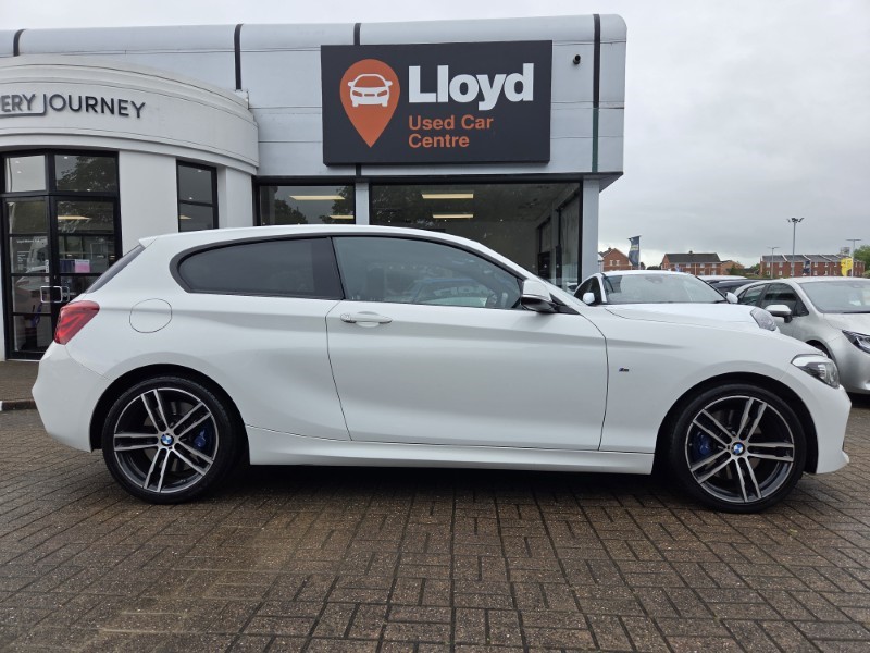 2019 (19) BMW 1 SERIES 118i [1.5] M Sport Shadow Edition 3dr 5438292
