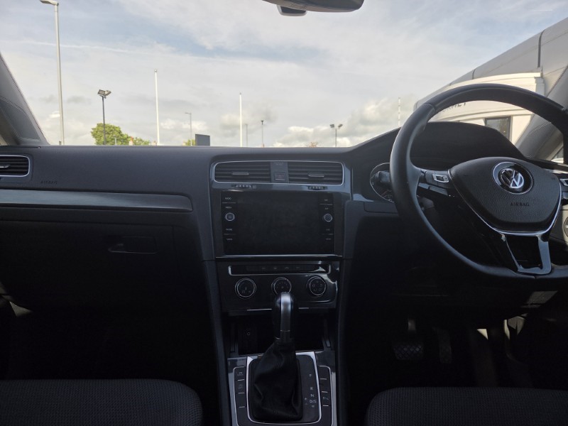 2018 (18) VOLKSWAGEN GOLF 1.4 TSI SE [Nav] 5dr DSG 5463617