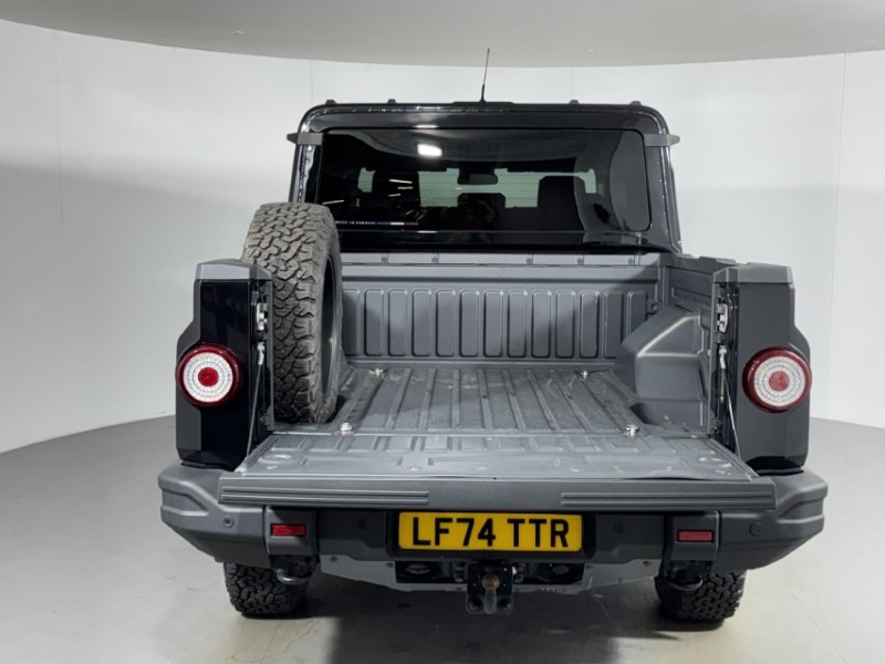 2025 (74) INEOS QUARTERMASTER 3.0 TD Trialmaster Edition Double Cab Pick Up Auto 5535174