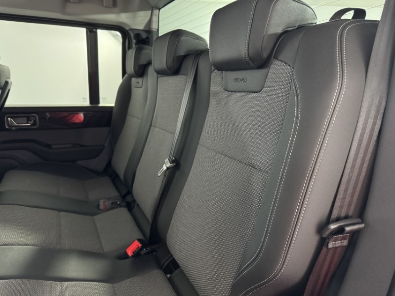 2025 (74) INEOS QUARTERMASTER 3.0 TD Trialmaster Edition Double Cab Pick Up Auto 5535177