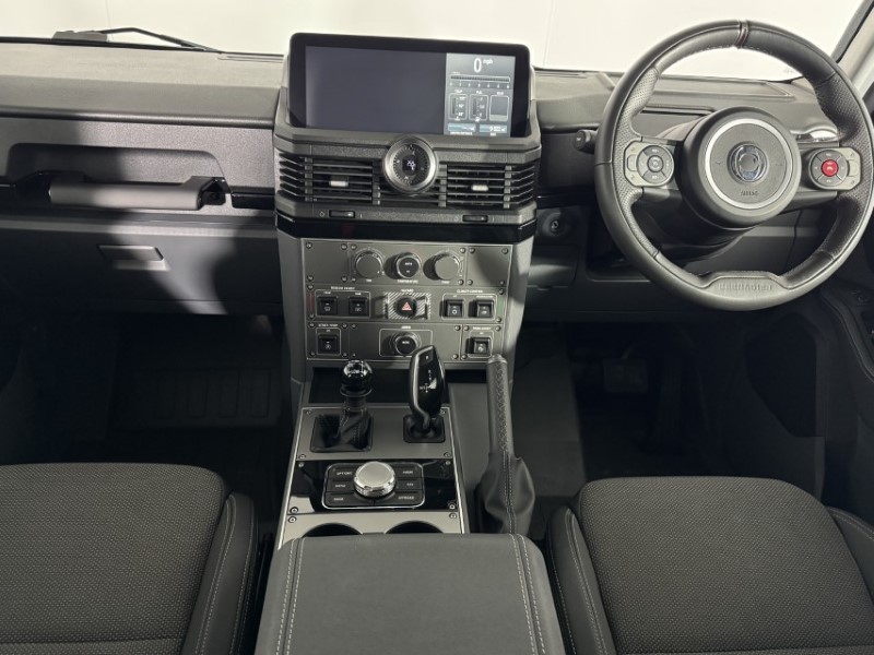 2025 (74) INEOS QUARTERMASTER 3.0 TD Trialmaster Edition Double Cab Pick Up Auto 5535182