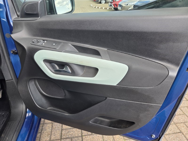 2021 (21) CITROEN BERLINGO 1.5 BlueHDi 100 Feel M 5dr 5452389