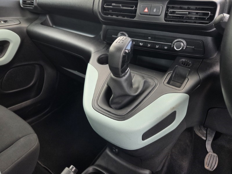 2021 (21) CITROEN BERLINGO 1.5 BlueHDi 100 Feel M 5dr 5452394