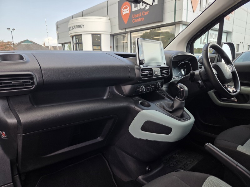 2021 (21) CITROEN BERLINGO 1.5 BlueHDi 100 Feel M 5dr 5452386