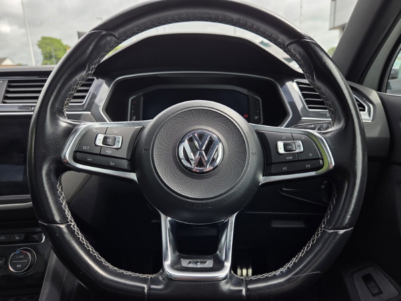 2019 (19) VOLKSWAGEN TIGUAN 2.0 TSi 190 4Motion R-Line Tech 5dr DSG 5471585