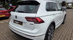 2019 (19) VOLKSWAGEN TIGUAN 2.0 TSi 190 4Motion R-Line Tech 5dr DSG 5471562