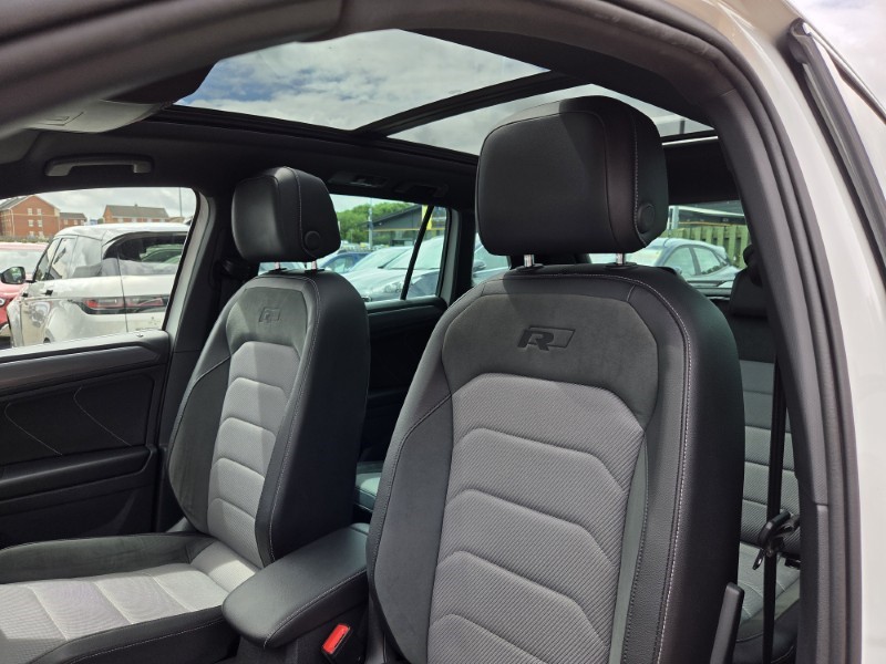 2019 (19) VOLKSWAGEN TIGUAN 2.0 TSi 190 4Motion R-Line Tech 5dr DSG 5471578