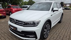 2019 (19) VOLKSWAGEN TIGUAN 2.0 TSi 190 4Motion R-Line Tech 5dr DSG 5471550
