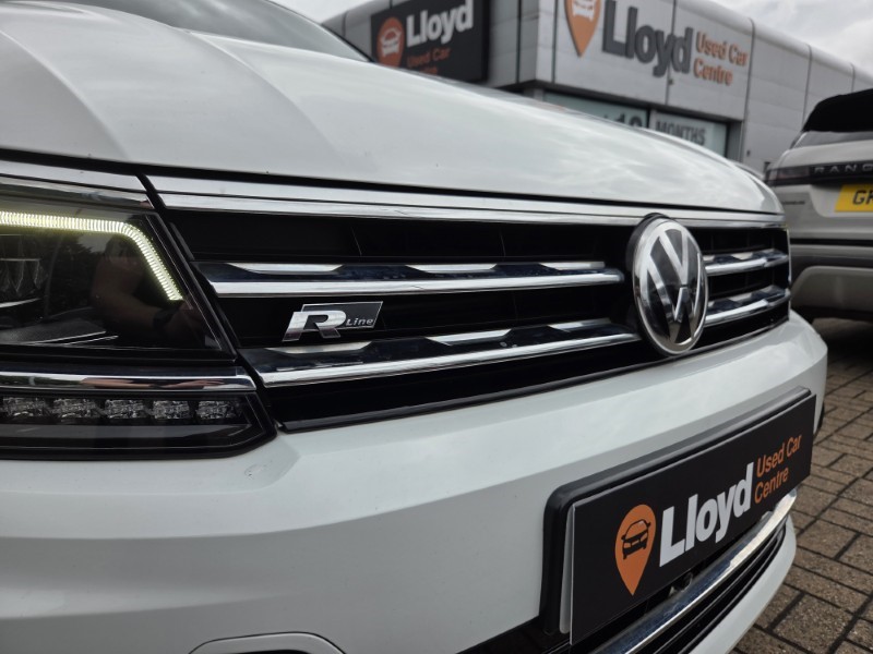 2019 (19) VOLKSWAGEN TIGUAN 2.0 TSi 190 4Motion R-Line Tech 5dr DSG 5471552