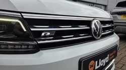2019 (19) VOLKSWAGEN TIGUAN 2.0 TSi 190 4Motion R-Line Tech 5dr DSG 5471552