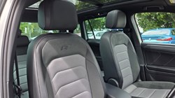 2019 (19) VOLKSWAGEN TIGUAN 2.0 TSi 190 4Motion R-Line Tech 5dr DSG 5471579