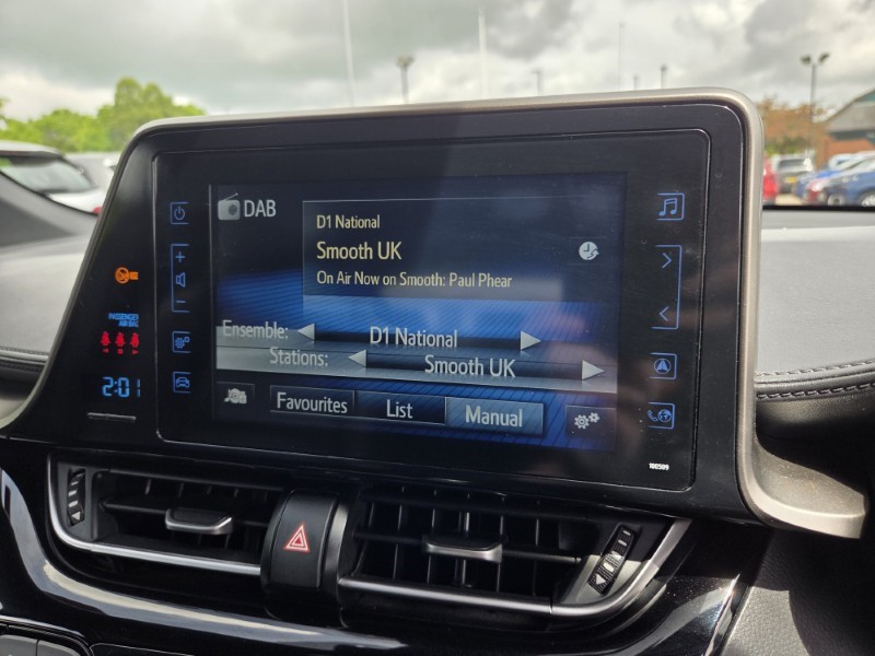 2019 (19) TOYOTA C-HR 1.2T Dynamic 5dr 5463673