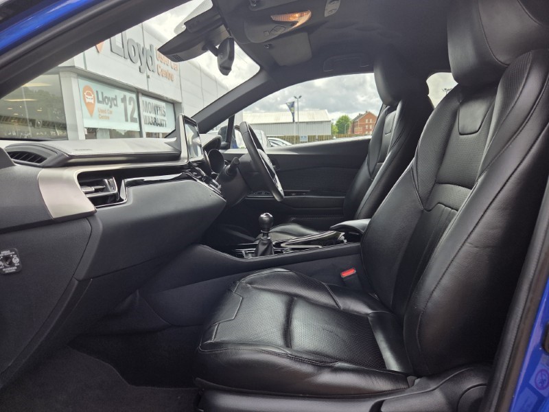 2019 (19) TOYOTA C-HR 1.2T Dynamic 5dr 5463663