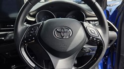 2019 (19) TOYOTA C-HR 1.2T Dynamic 5dr 5463670