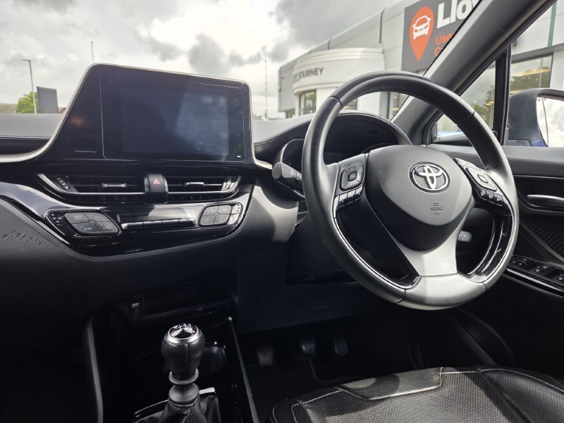 2019 (19) TOYOTA C-HR 1.2T Dynamic 5dr 5463659