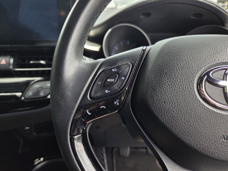 2019 (19) TOYOTA C-HR 1.2T Dynamic 5dr 5463668