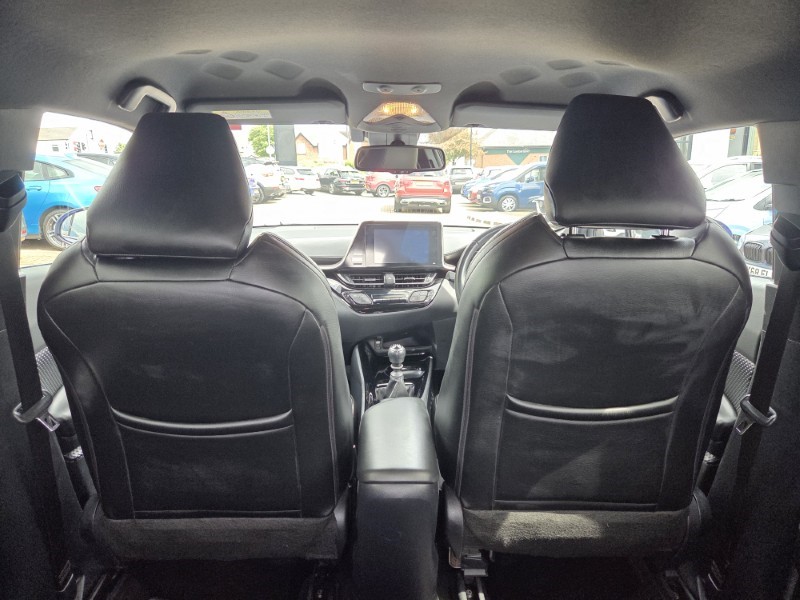 2019 (19) TOYOTA C-HR 1.2T Dynamic 5dr 5463655