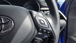 2019 (19) TOYOTA C-HR 1.2T Dynamic 5dr 5463669