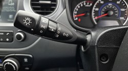 2020 (69) HYUNDAI I10 1.0 Premium 5dr 5461238