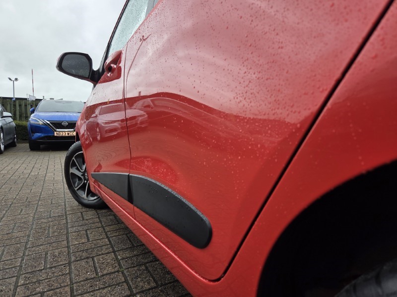 2020 (69) HYUNDAI I10 1.0 Premium 5dr 5461231