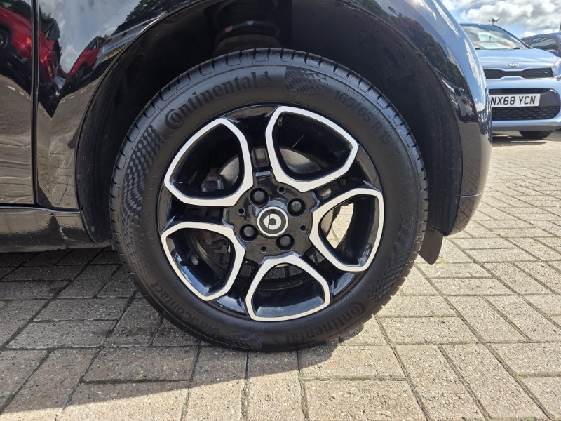 2019 (19) SMART FORTWO COUPE 1.0 Prime Premium 2dr Auto 5463680