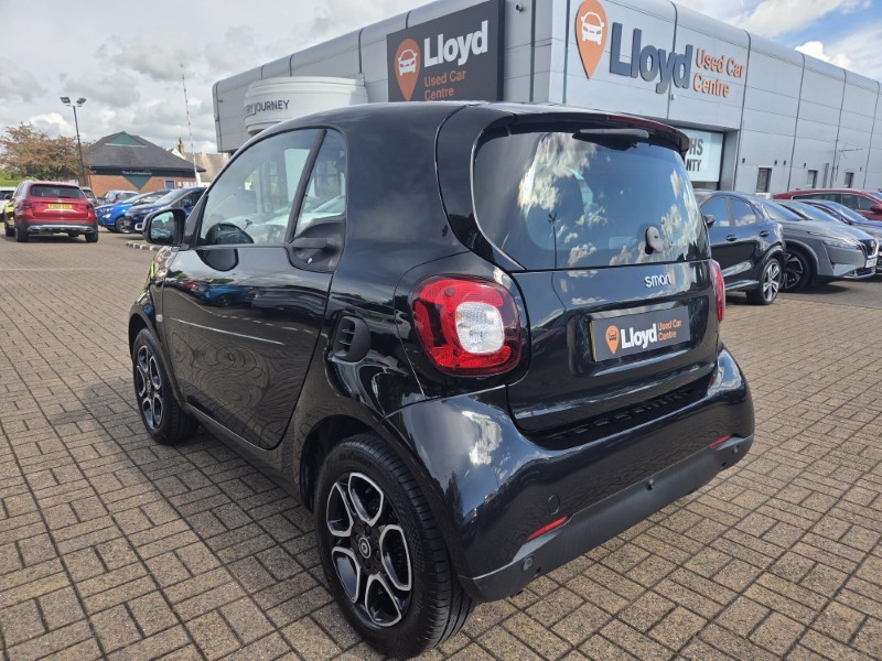 2019 (19) SMART FORTWO COUPE 1.0 Prime Premium 2dr Auto 5463692