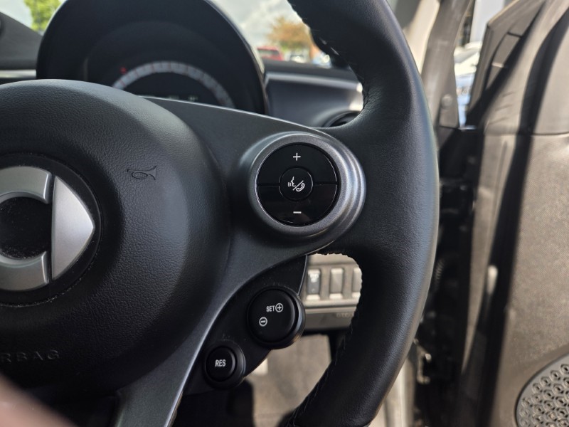 2019 (19) SMART FORTWO COUPE 1.0 Prime Premium 2dr Auto 5463708