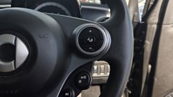 2019 (19) SMART FORTWO COUPE 1.0 Prime Premium 2dr Auto 5463708