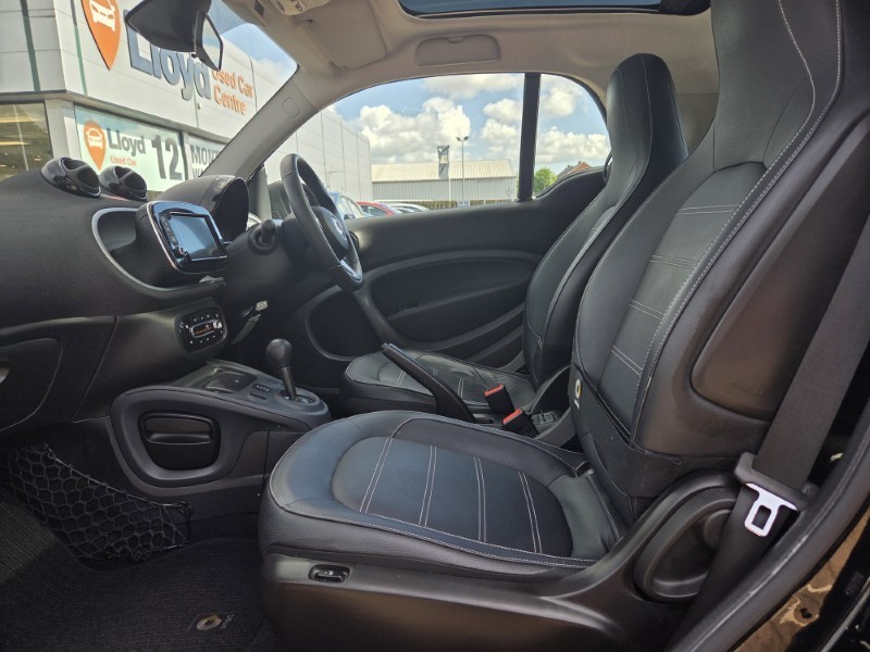 2019 (19) SMART FORTWO COUPE 1.0 Prime Premium 2dr Auto 5463699