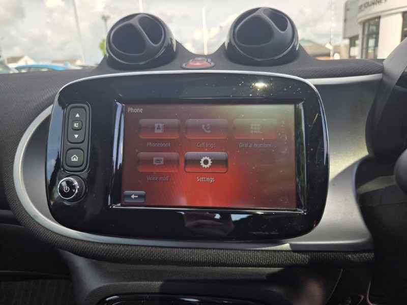 2019 (19) SMART FORTWO COUPE 1.0 Prime Premium 2dr Auto 5463713