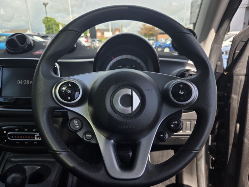 2019 (19) SMART FORTWO COUPE 1.0 Prime Premium 2dr Auto 5463709