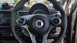 2019 (19) SMART FORTWO COUPE 1.0 Prime Premium 2dr Auto 5463709