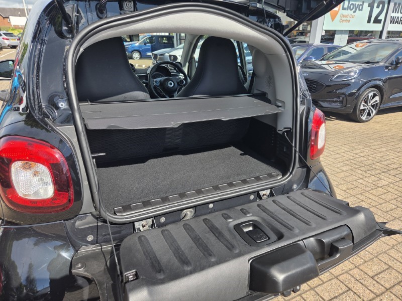2019 (19) SMART FORTWO COUPE 1.0 Prime Premium 2dr Auto 5463695