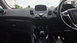 2017 (17) FORD FIESTA 1.5 TDCi Titanium 5dr 5463741