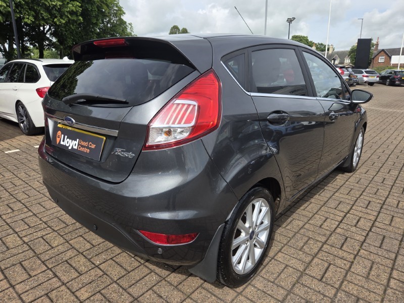 2017 (17) FORD FIESTA 1.5 TDCi Titanium 5dr 5463733