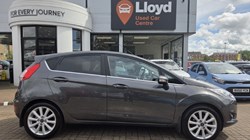 2017 (17) FORD FIESTA 1.5 TDCi Titanium 5dr 5463718
