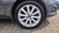 2017 (17) FORD FIESTA 1.5 TDCi Titanium 5dr 5463719