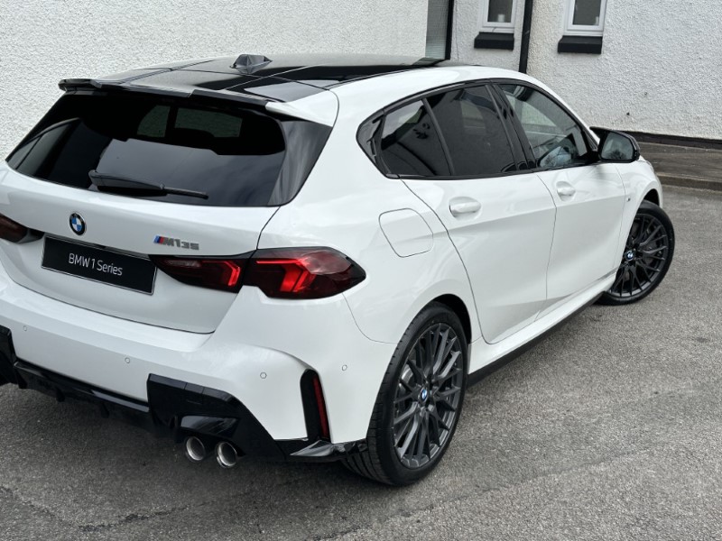  BMW 1 SERIES M135 xDrive 5dr Step Auto [Tech PLUS Pack] 5194313