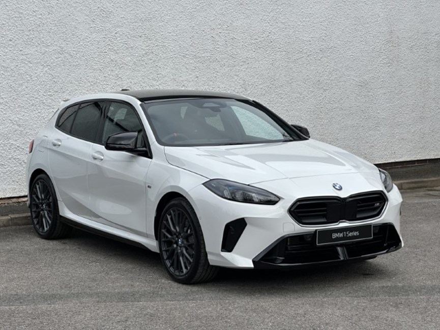 BMW 1 SERIES