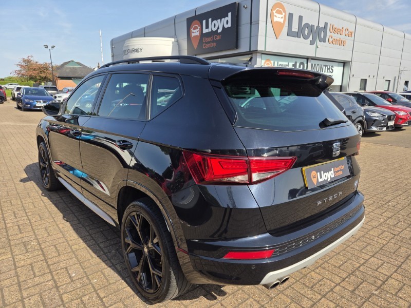 2020 (70) SEAT ATECA 2.0 TDI 190 FR Black Edition [EZ] 5dr DSG 4Drive 5456839