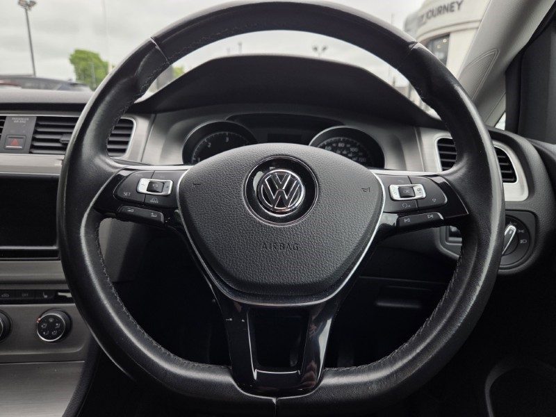 2016 (16) VOLKSWAGEN GOLF 1.6 TDI 110 Match Edition 5dr 5457145