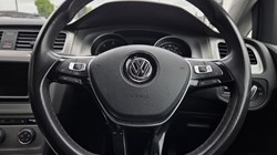 2016 (16) VOLKSWAGEN GOLF 1.6 TDI 110 Match Edition 5dr 5457145
