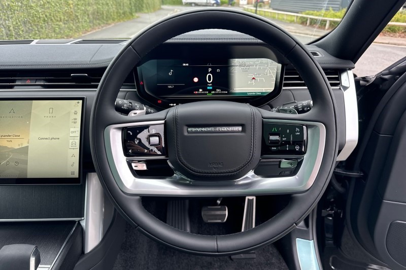 2024 (74) LAND ROVER RANGE ROVER 3.0 P460e HSE 4dr Auto 3299710