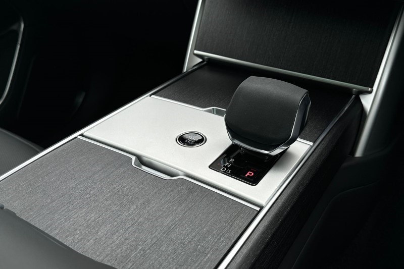 2024 (74) LAND ROVER RANGE ROVER 3.0 P460e HSE 4dr Auto 3299722